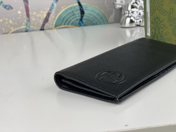 グッチ財布コピー内部構造